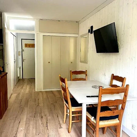 Grand Studio Cabine Pieds Des Pistes Apartment