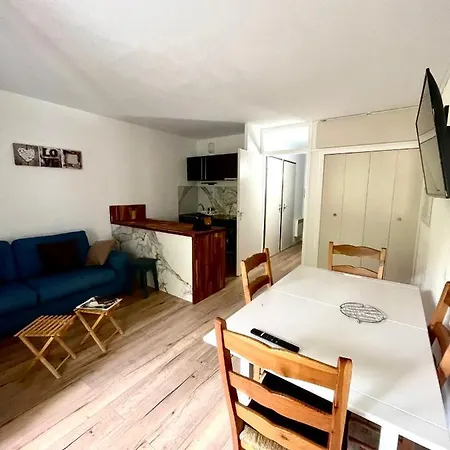 Grand Studio Cabine Pieds Des Pistes Apartment